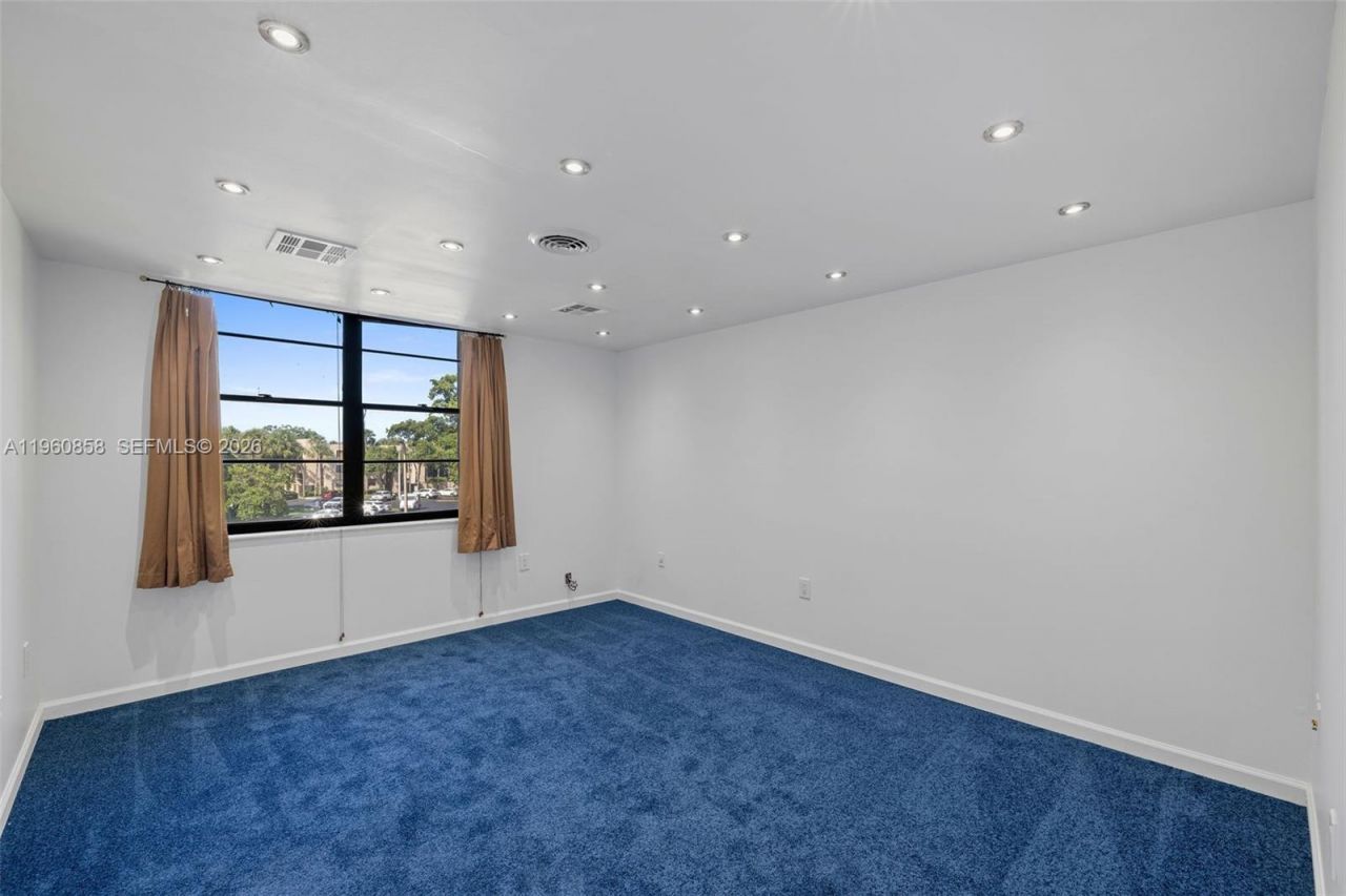 10835 SW 112th Ave, Unit 305, Miami, FL 33176 Photo