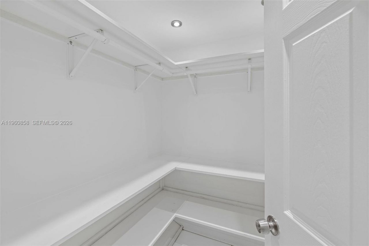 10835 SW 112th Ave, Unit 305, Miami, FL 33176 Photo