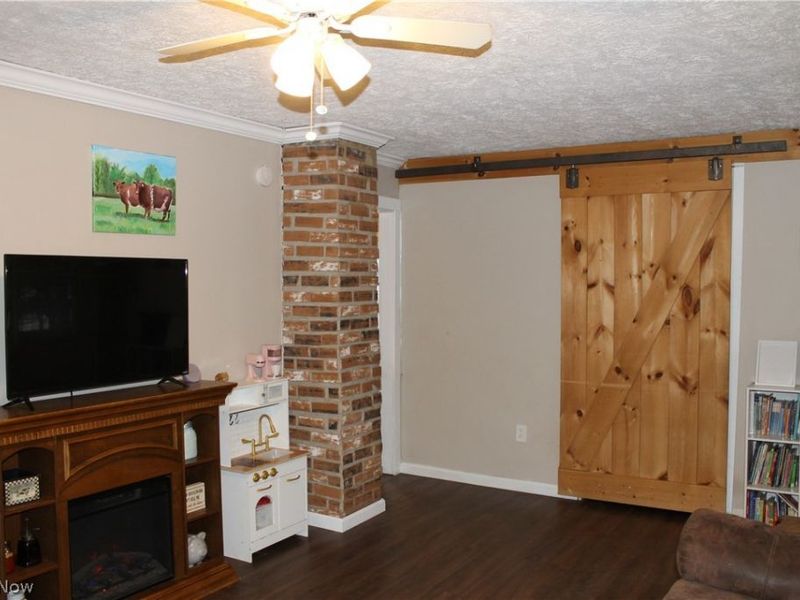 291 County Road 800, Polk, OH 44866 Photo 17