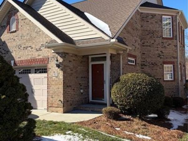 903 Southlake Court, Lexington, NC 27295