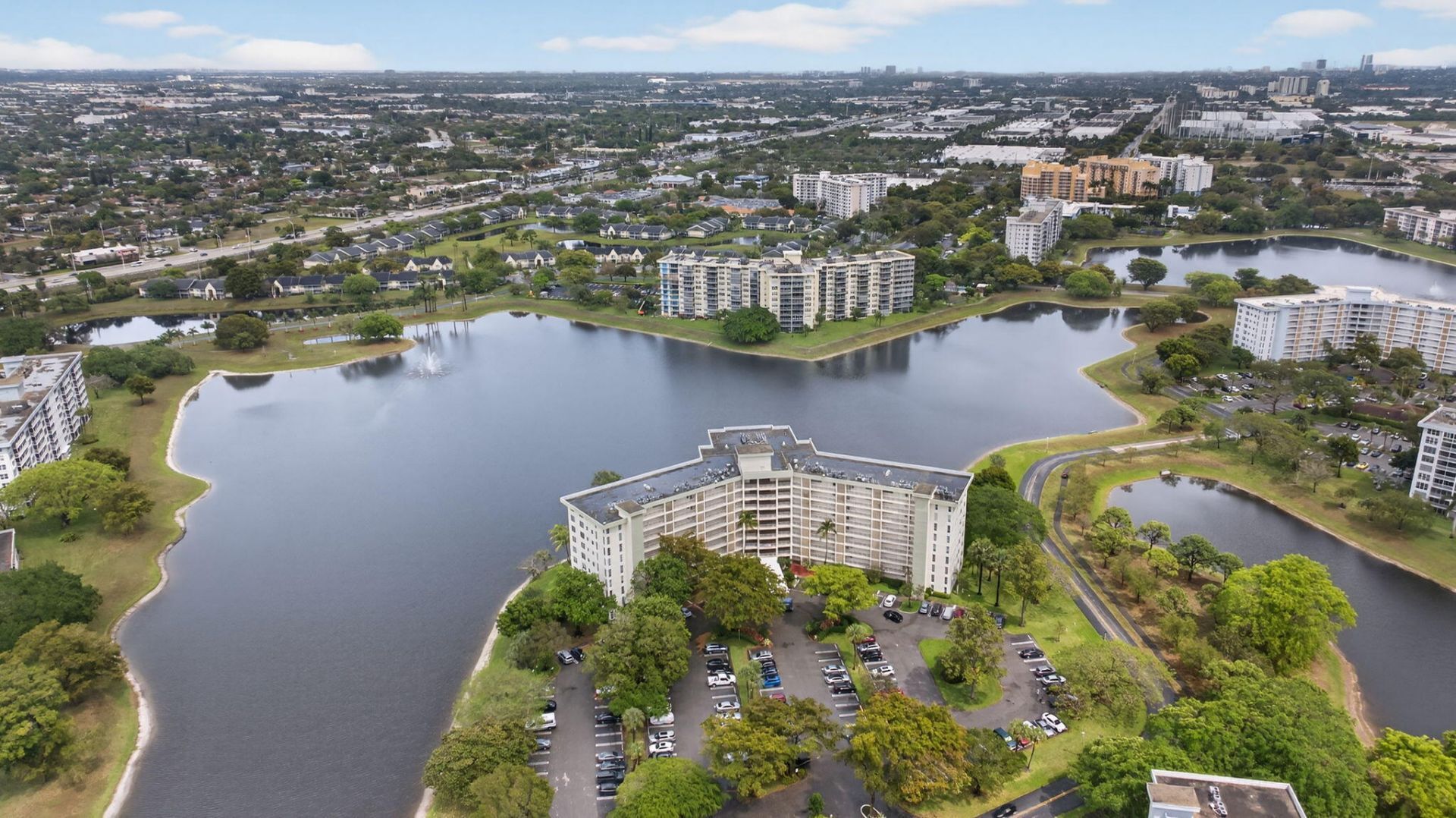 3051 N Course Drive, Unit 605, Pompano Beach, FL 33069 Photo