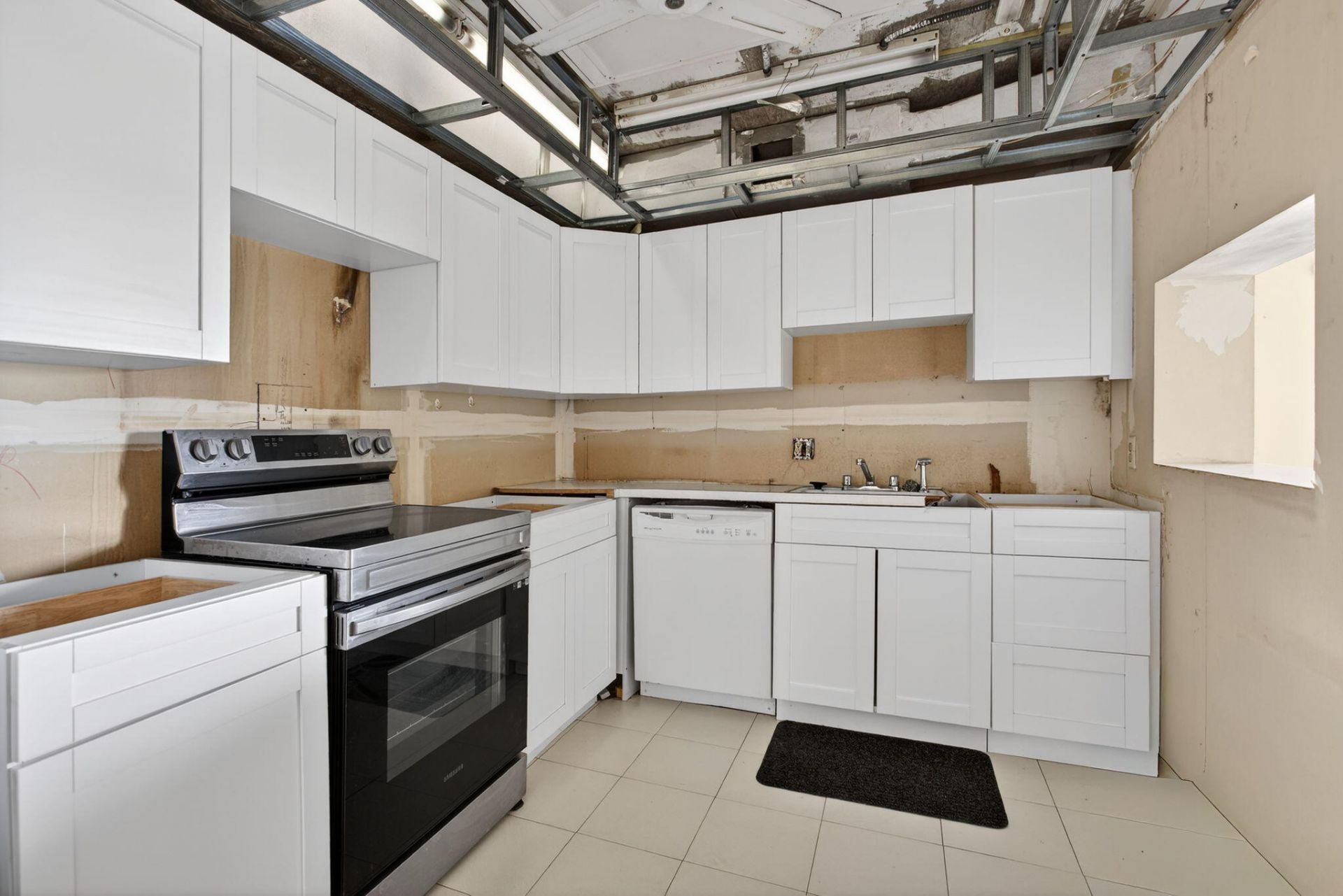 3051 N Course Drive, Unit 605, Pompano Beach, FL 33069 Photo