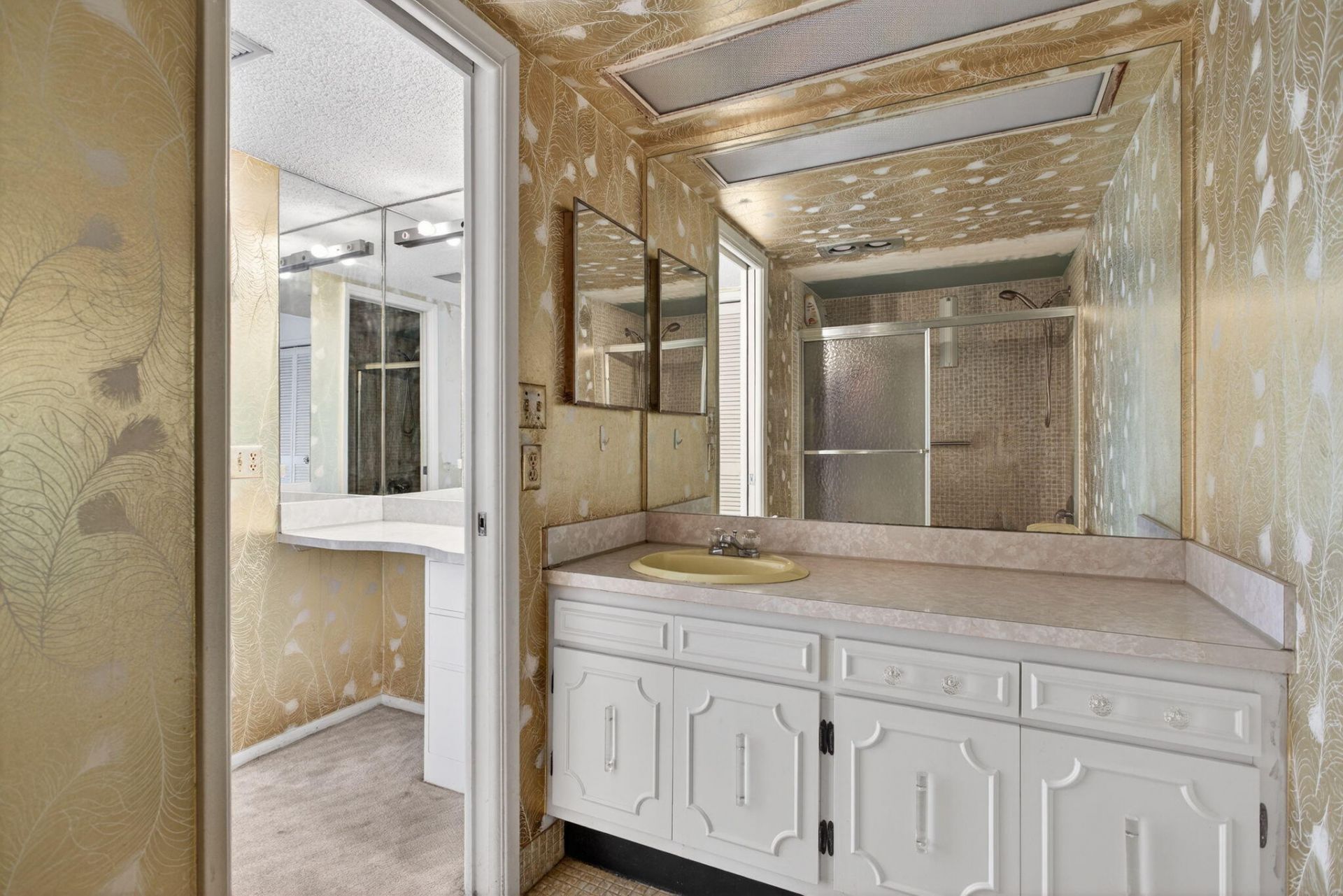 3051 N Course Drive, Unit 605, Pompano Beach, FL 33069 Photo