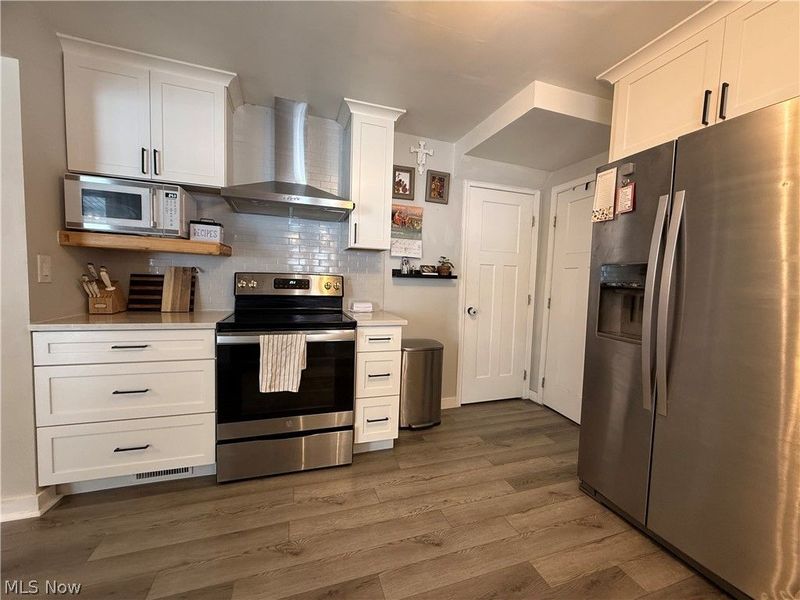 410 Buena Vista Boulevard, Steubenville, OH 43952 Photo 11