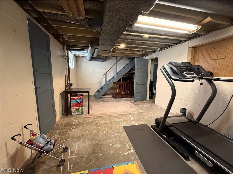 410 Buena Vista Boulevard, Steubenville, OH 43952 Photo 25