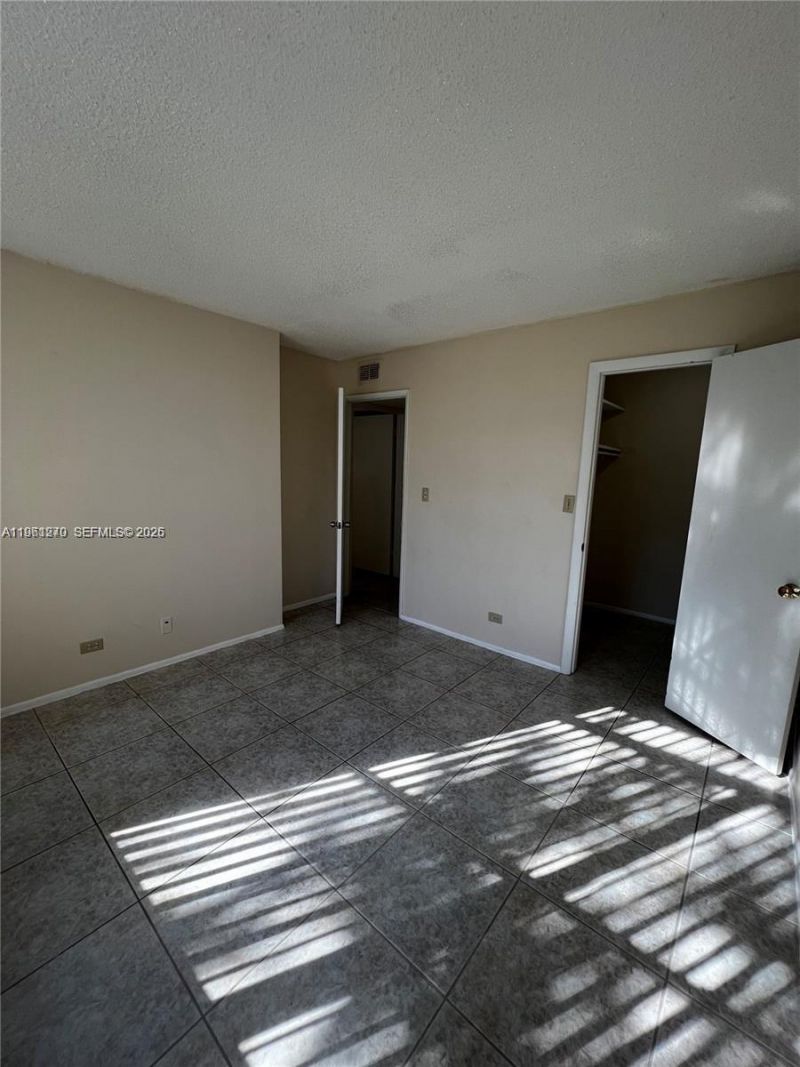 3760 Inverrary Dr , Unit 2Z, Lauderhill, FL 33319 Photo