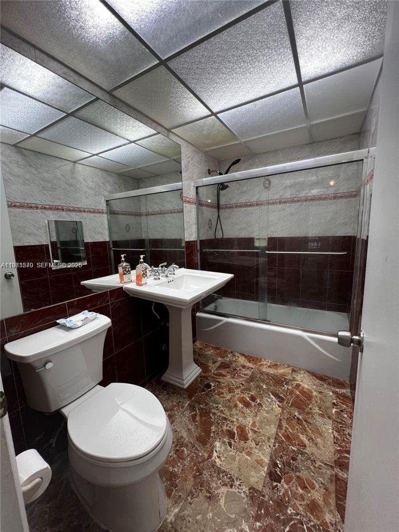 3760 Inverrary Dr , Unit 2Z, Lauderhill, FL 33319 Photo