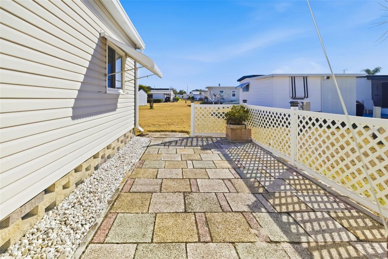 5316 53rd Avenue E, Unit K12, Bradenton, FL 34203 Photo