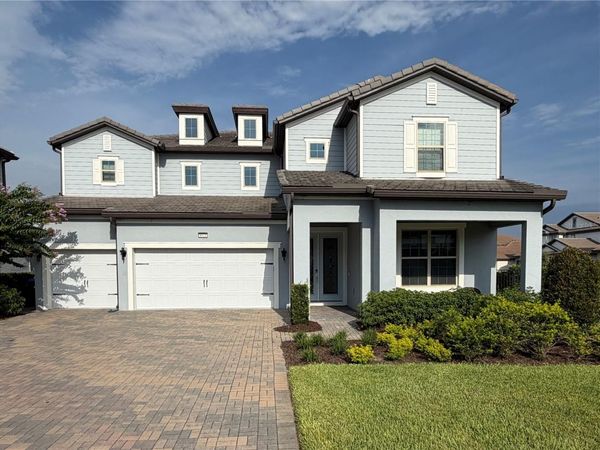 8024 LEAF GROVE CIRCLE CIRCLE, ORLANDO, FL 32836