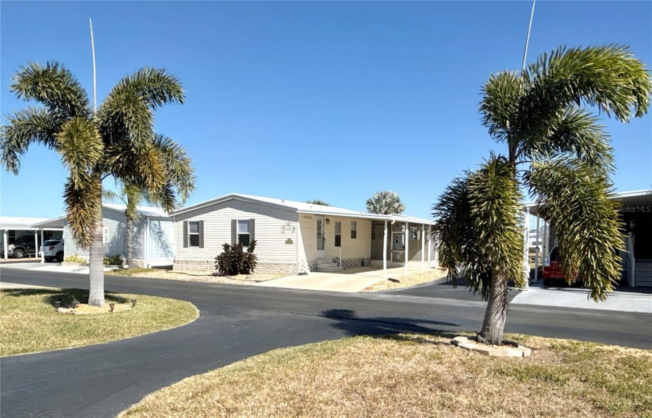 6827 Mount Pleasant Road Ne, Unit 47, Saint Petersburg, FL 33702 Photo