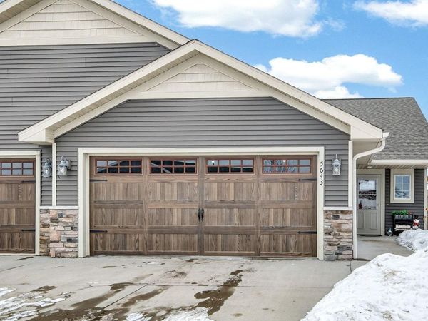 5643 Green Park Drive, Eau Claire, WI 54703