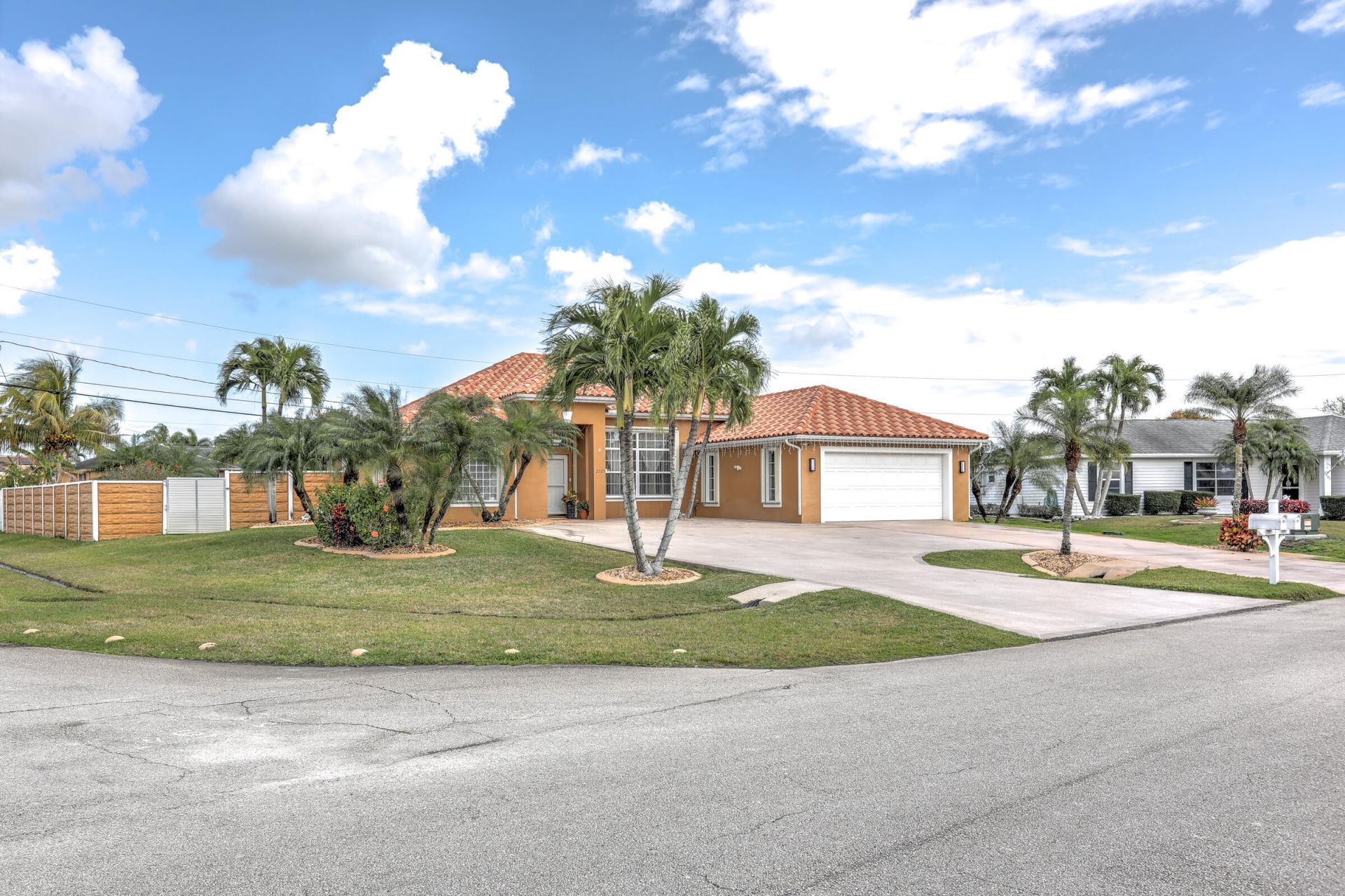 2725 SW Somber Road, Port Saint Lucie, FL 34953 Photo