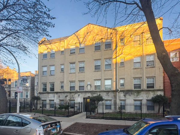 4031 N KENMORE Avenue, Unit 204, Chicago, IL 60613