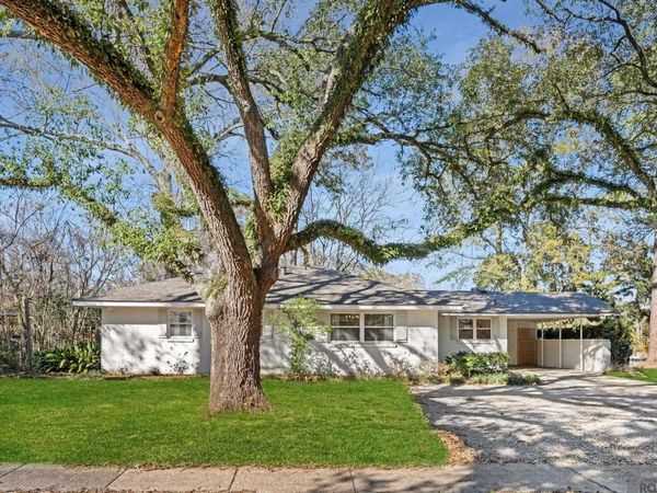 5173 Woodside Dr, Baton Rouge, LA 70808