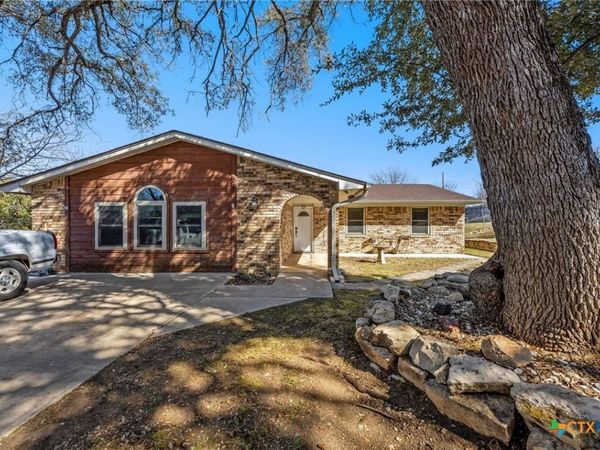 7 Dana Street, Lampasas, TX 76550
