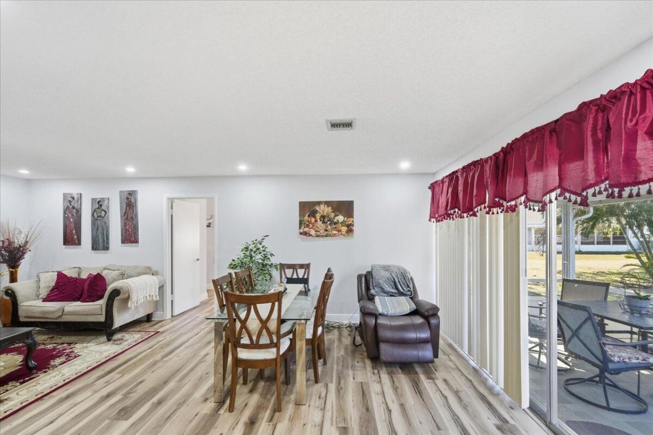 1017 Pheasant Run Drive, Unit D, Fort Pierce, FL 34982 Photo