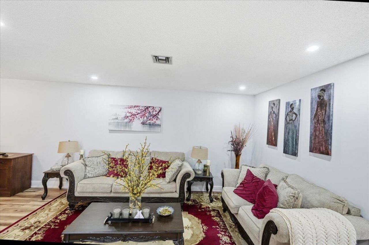 1017 Pheasant Run Drive, Unit D, Fort Pierce, FL 34982 Photo