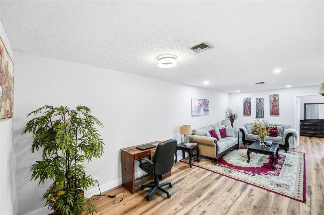 1017 Pheasant Run Drive, Unit D, Fort Pierce, FL 34982 Photo