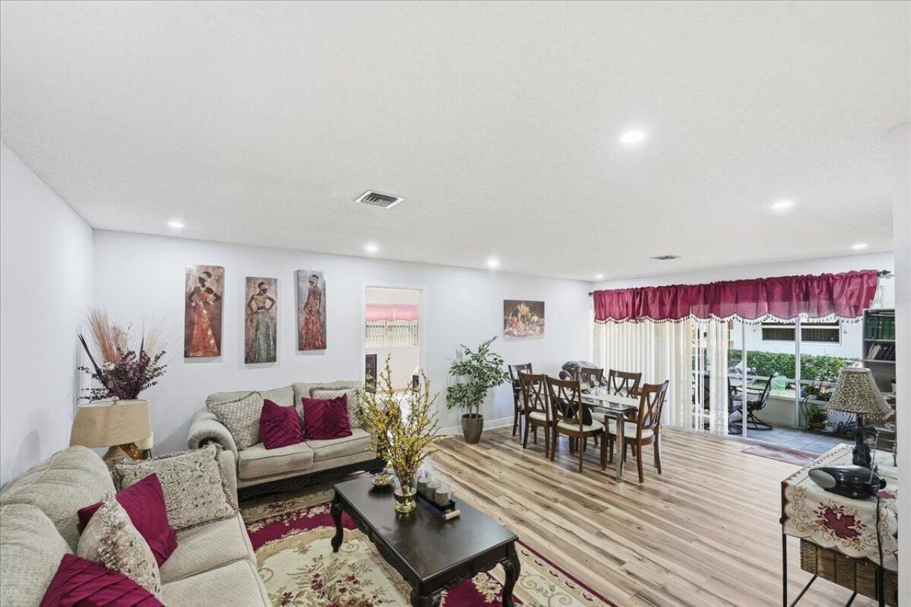 1017 Pheasant Run Drive, Unit D, Fort Pierce, FL 34982 Photo