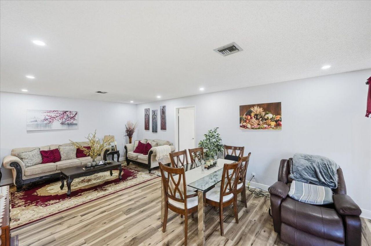 1017 Pheasant Run Drive, Unit D, Fort Pierce, FL 34982 Photo