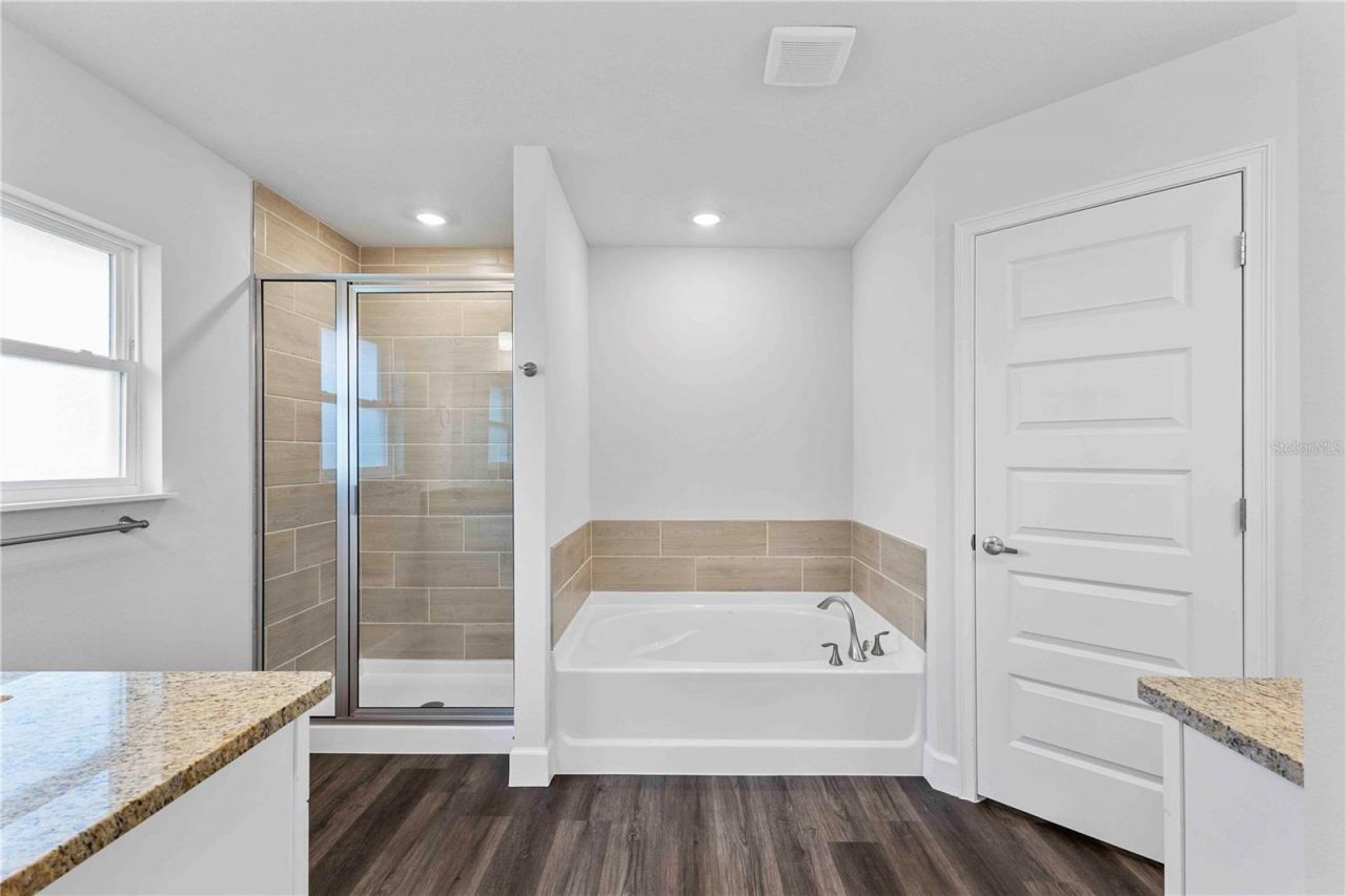 483 SW Bellflower Drive, Lake City, FL 32024 Photo