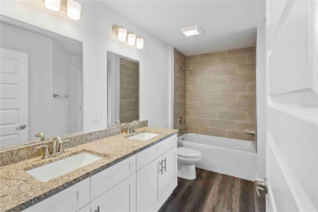 483 SW Bellflower Drive, Lake City, FL 32024 Photo