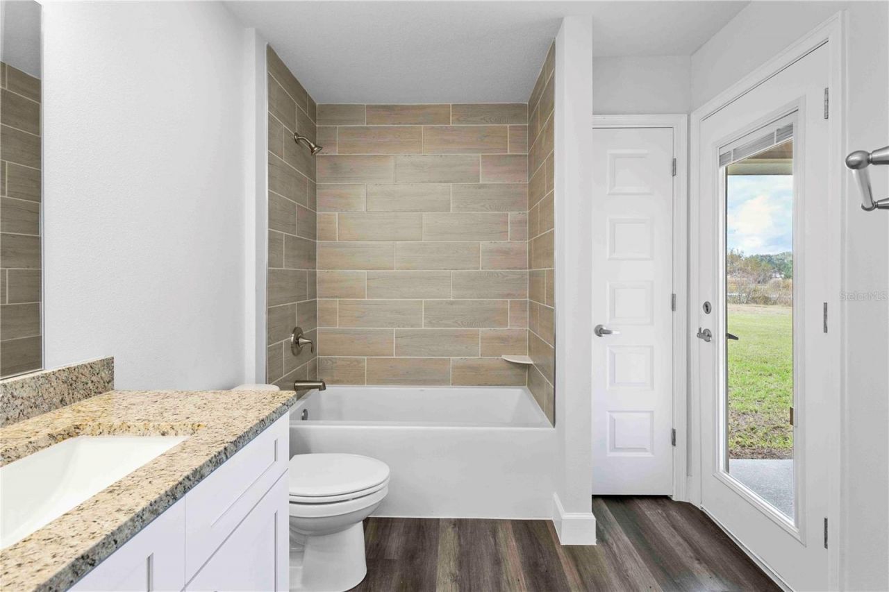 483 SW Bellflower Drive, Lake City, FL 32024 Photo