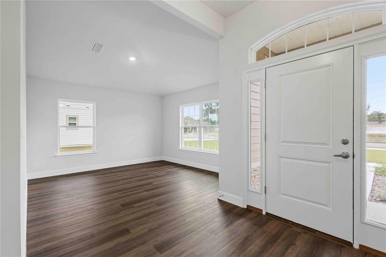 483 SW Bellflower Drive, Lake City, FL 32024 Photo