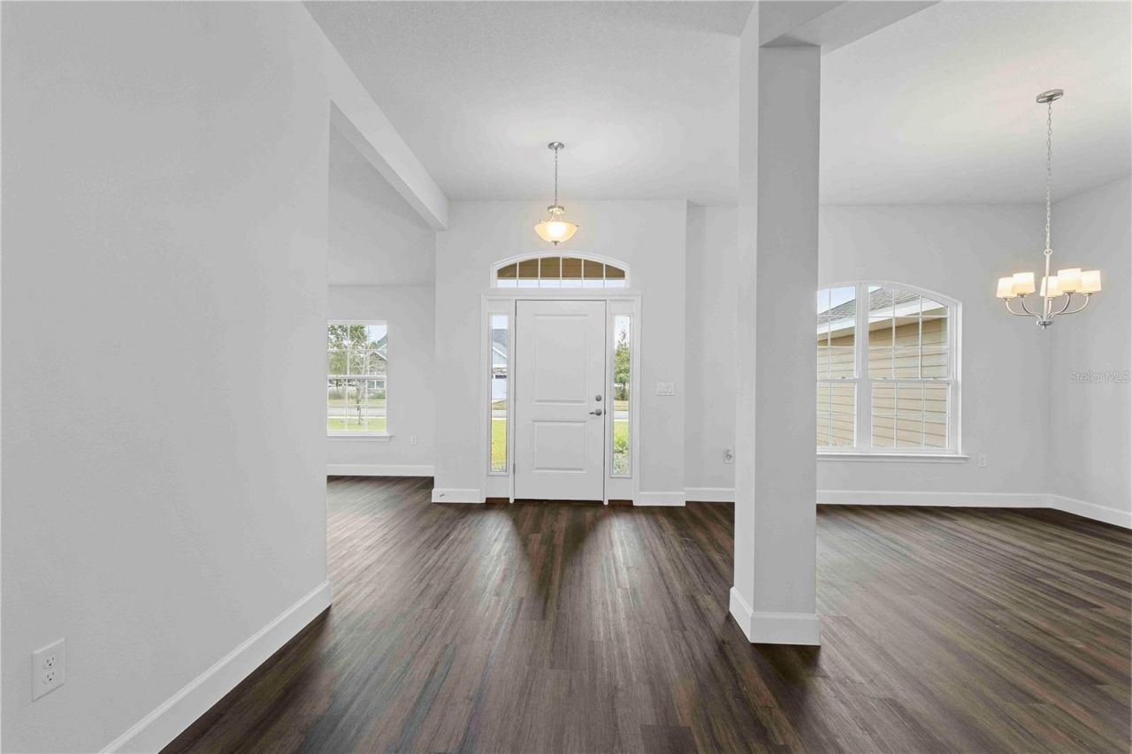 483 SW Bellflower Drive, Lake City, FL 32024 Photo