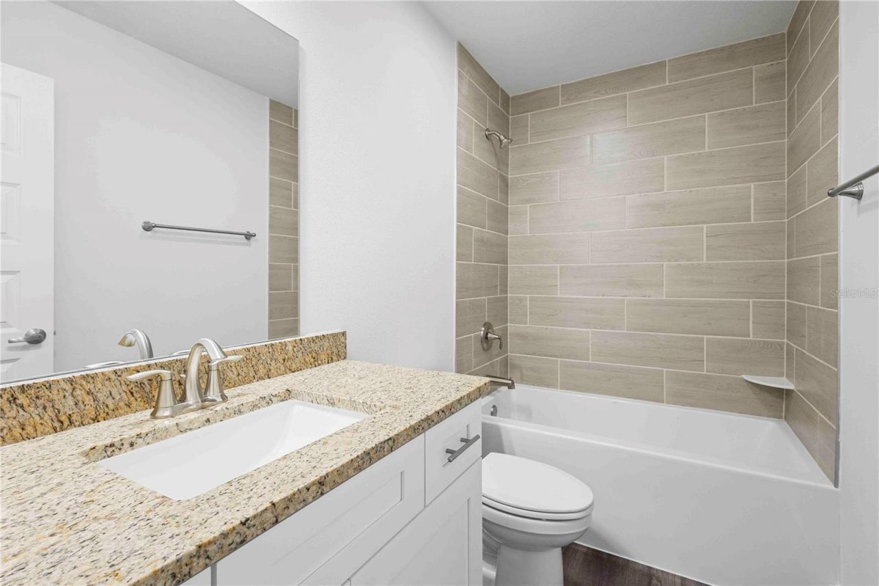 483 SW Bellflower Drive, Lake City, FL 32024 Photo