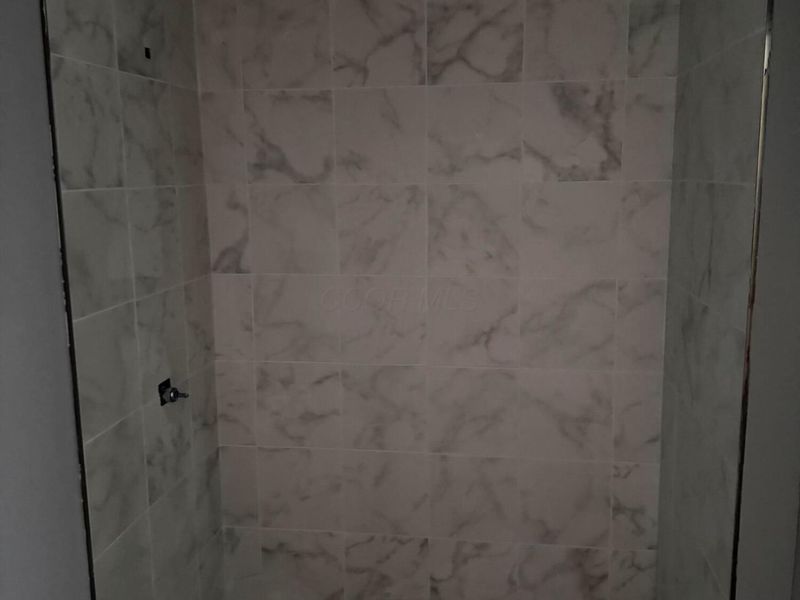 2808 Drake Road, Columbus, OH 43219 Photo 7