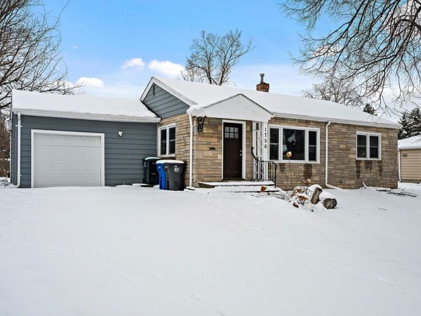 1756 Saunders Avenue, Saint Paul, MN 55116