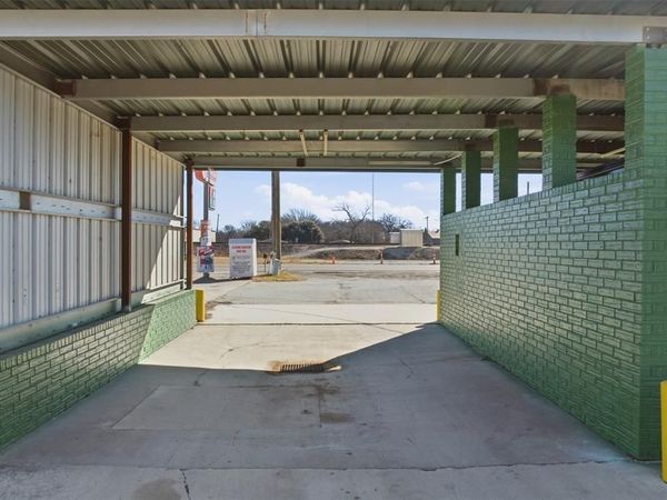 703 Avenue D , Moody, TX 76557