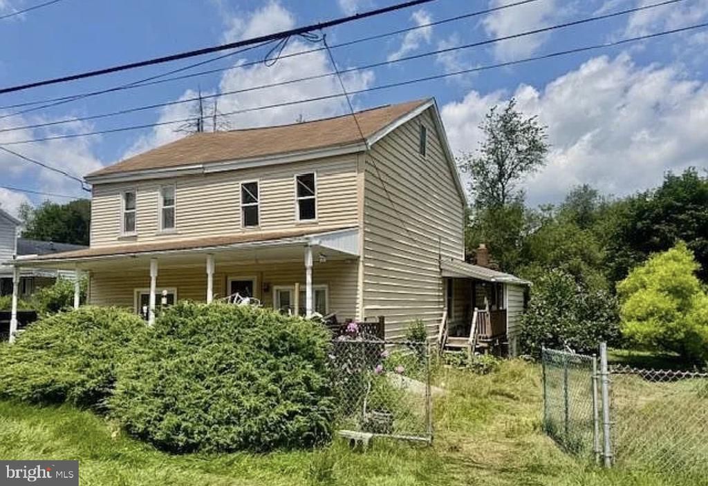 225-227 Furnace Street, Shenandoah, PA 17976 Main Photo