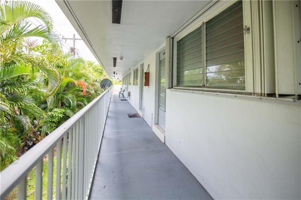 1920 NE 51st Court, Unit 208, Fort Lauderdale, FL 33308 Photo