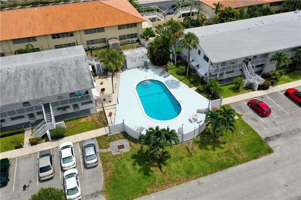 1920 NE 51st Court, Unit 208, Fort Lauderdale, FL 33308 Photo