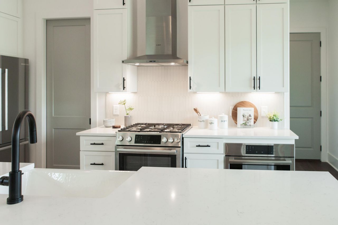 313 Livewell Court Photo 12