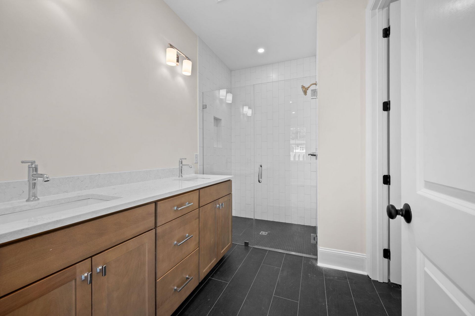 313 Livewell Court Photo 36
