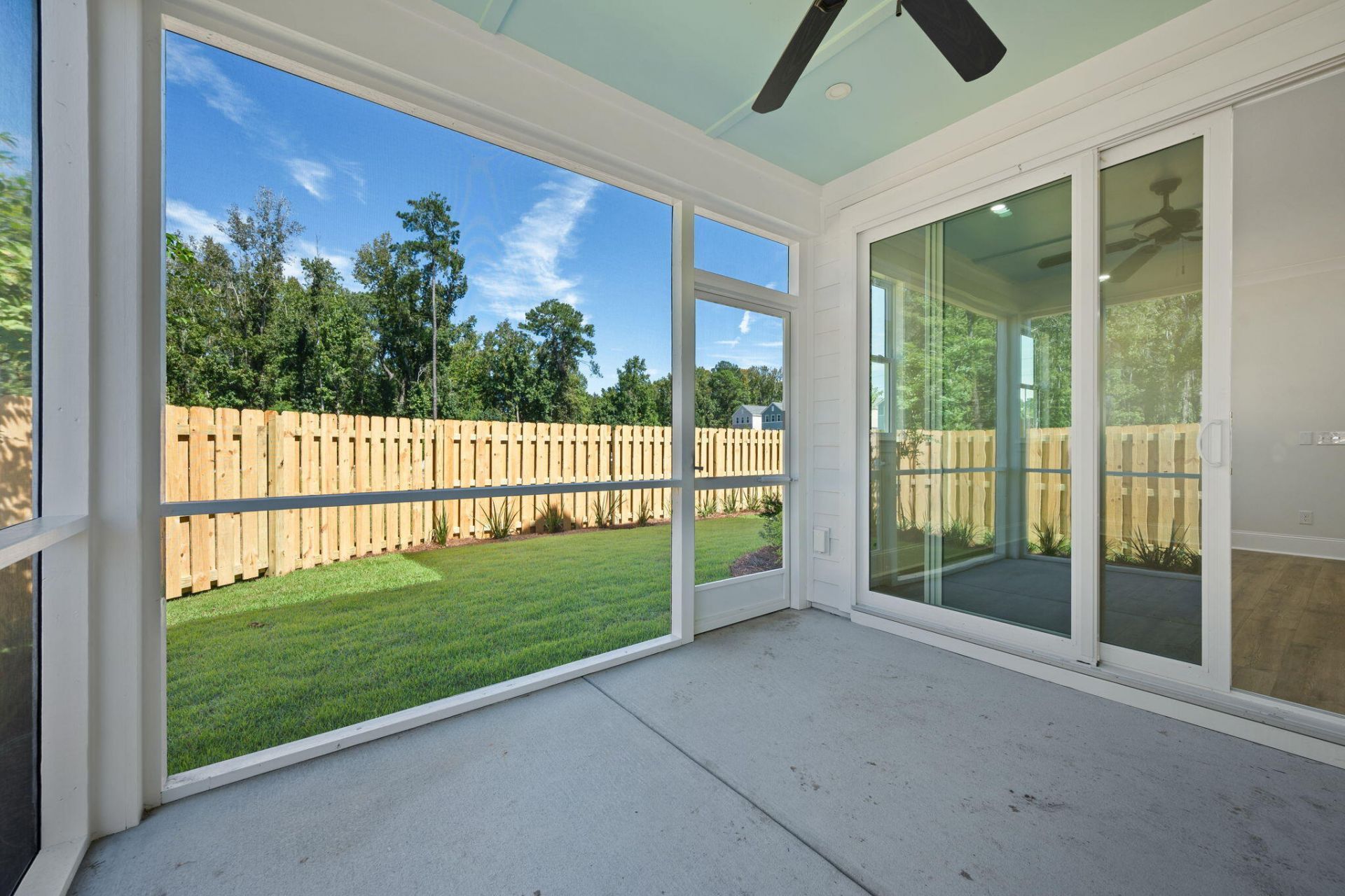 313 Livewell Court Photo 38