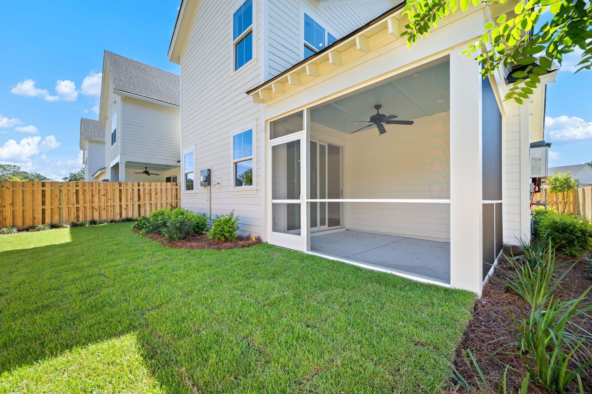 313 Livewell Court Photo 39