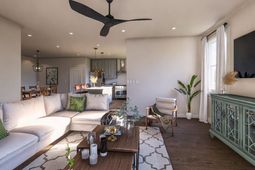 313 Livewell Court photo 4