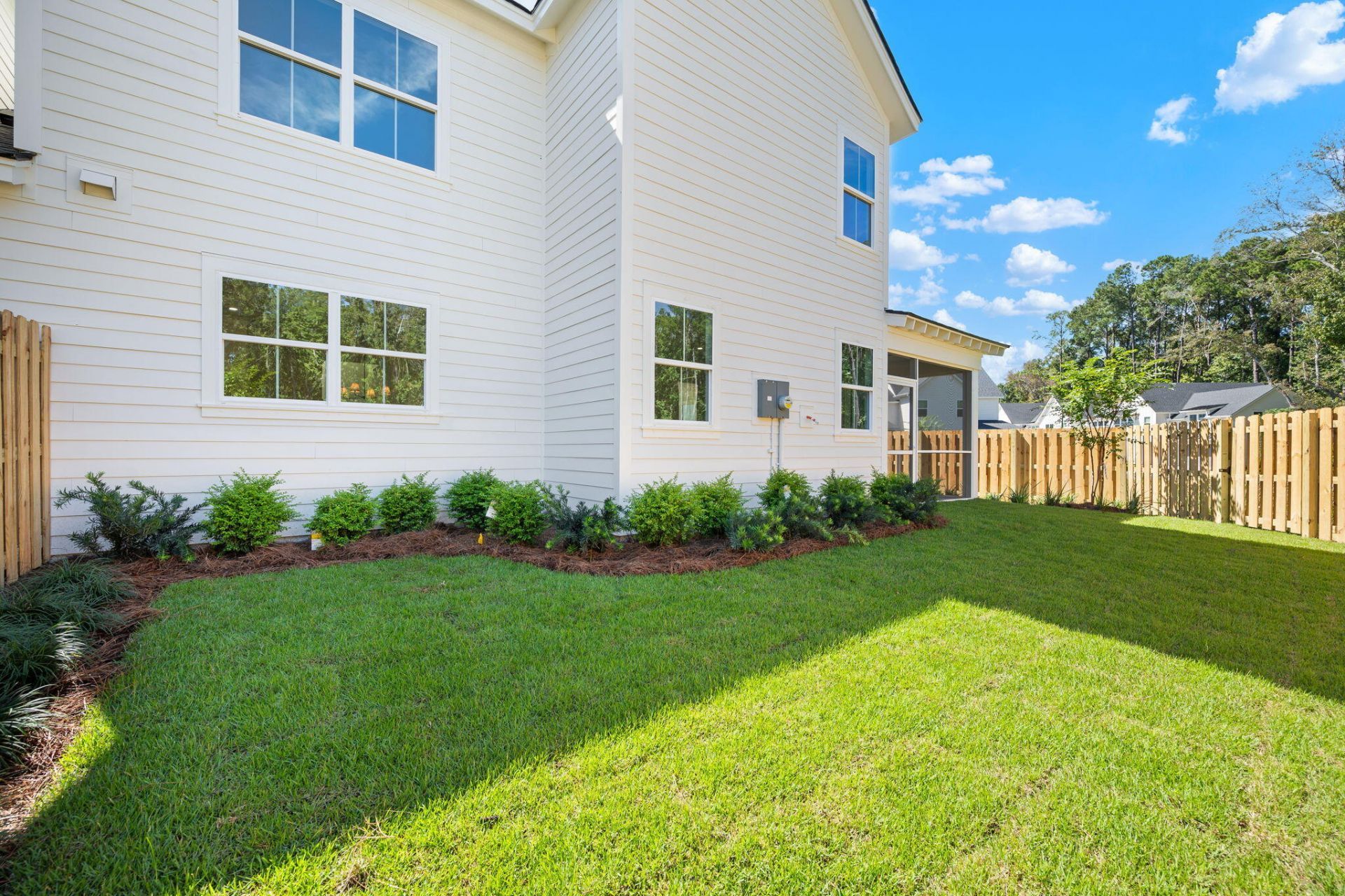 313 Livewell Court Photo 40