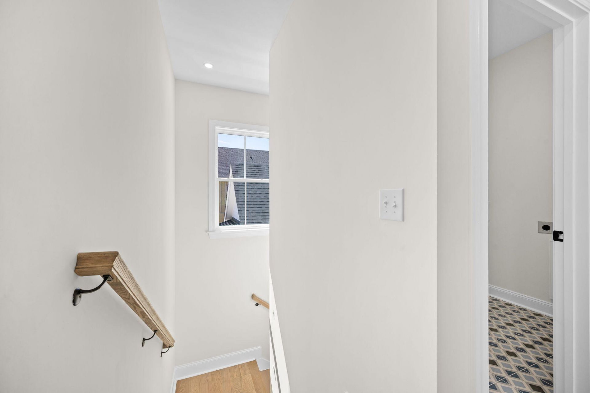313 Livewell Court Photo 45