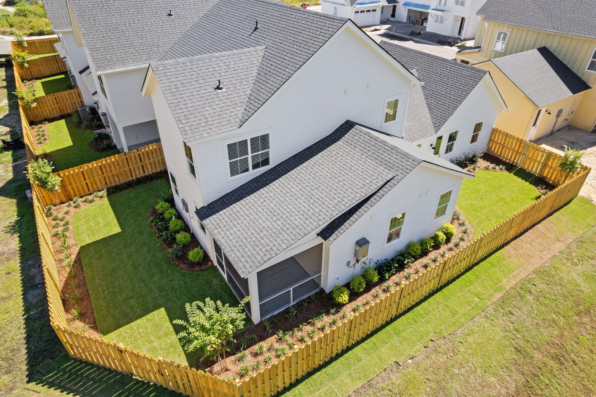 313 Livewell Court Photo 7
