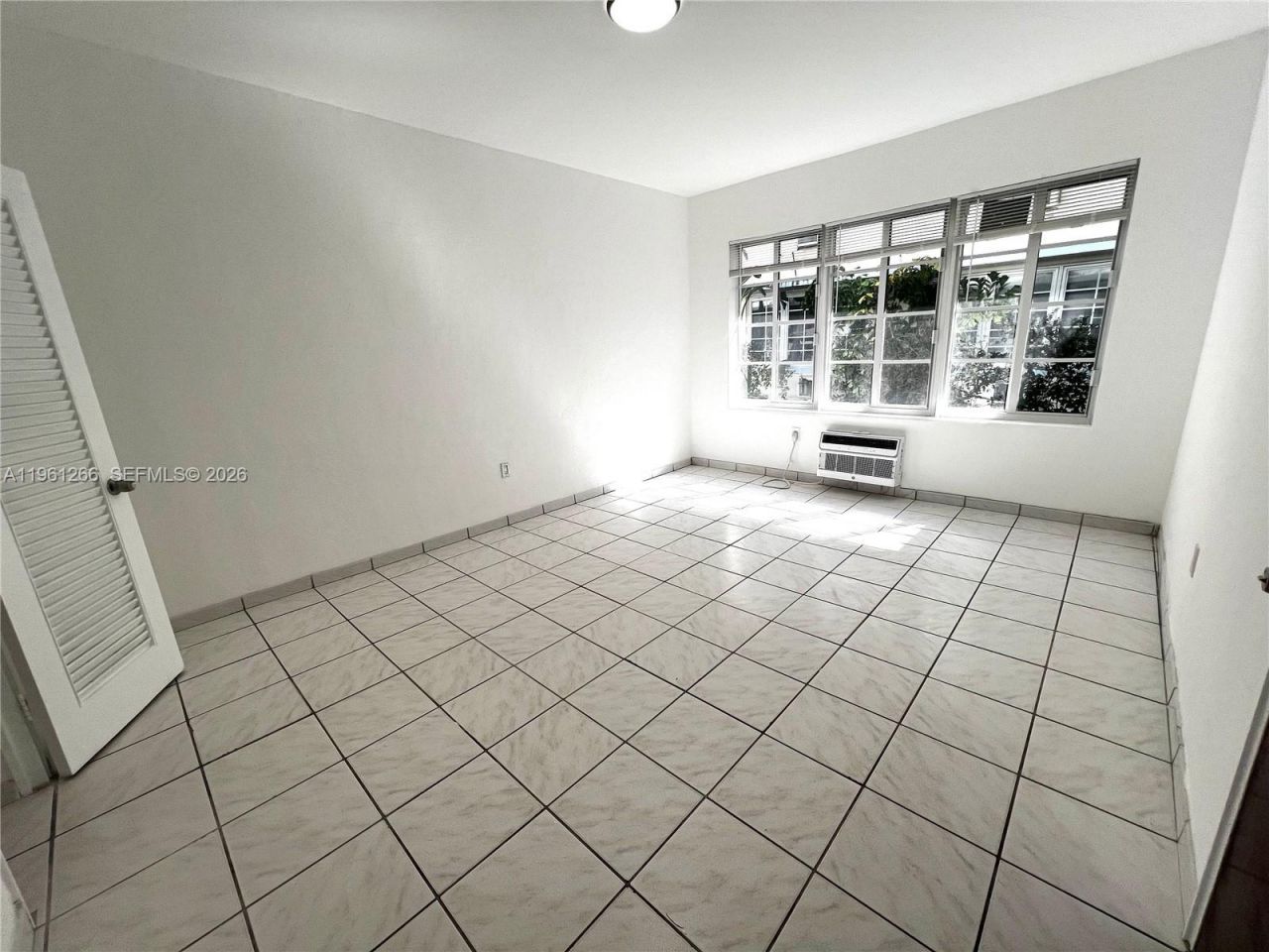 1132 Pennsylvania Ave, Unit 3, Miami Beach, FL 33139 Photo
