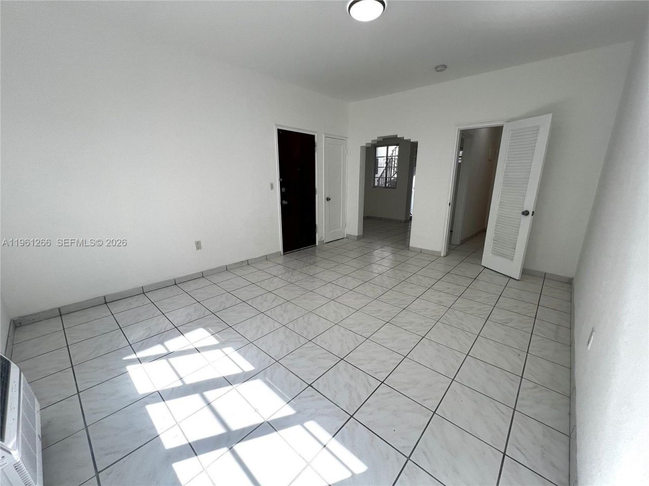 1132 Pennsylvania Ave, Unit 3, Miami Beach, FL 33139 Photo
