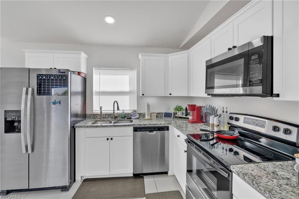 1327 NE 12th Ave , Cape Coral, FL 33909 Photo