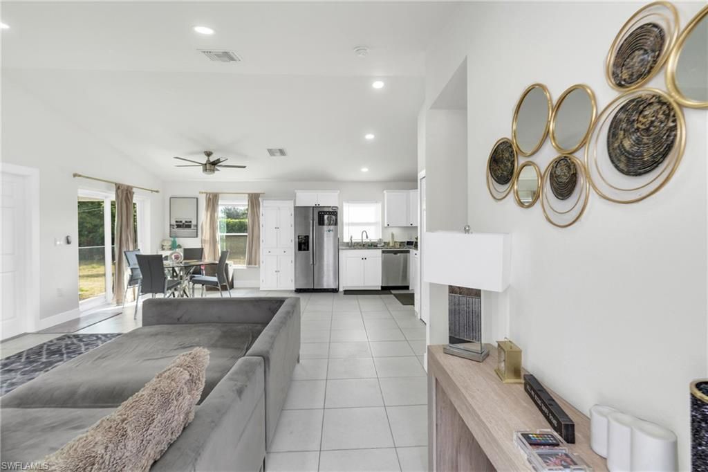 1327 NE 12th Ave , Cape Coral, FL 33909 Photo