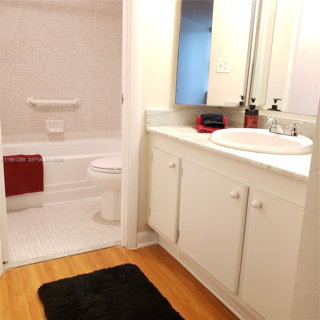 1200 NE Miami Gardens Dr, Unit 213W, Miami, FL 33179 Photo