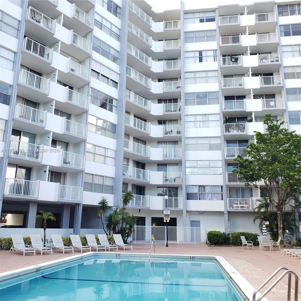 1200 NE Miami Gardens Dr, Unit 213W, Miami, FL 33179 Photo